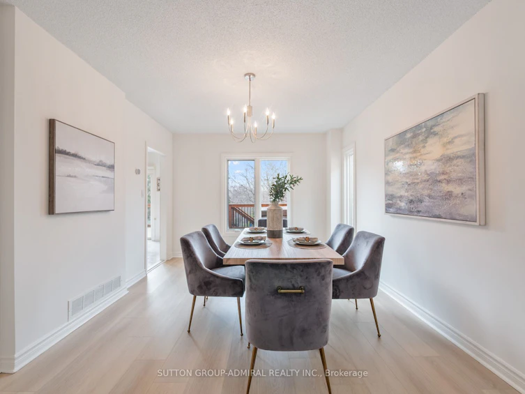 15 Lilley Court, Richmond Hill, ON, L4C 8X5 - 15