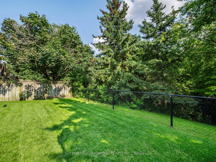 15 Lilley Court, Richmond Hill, ON, L4C 8X5 - 43