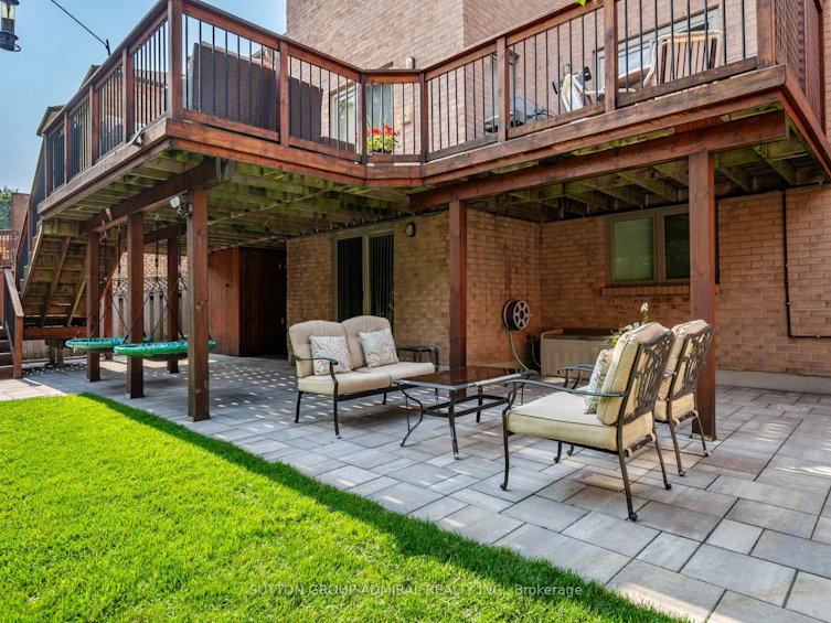 15 Lilley Court, Richmond Hill, ON, L4C 8X5 - 8