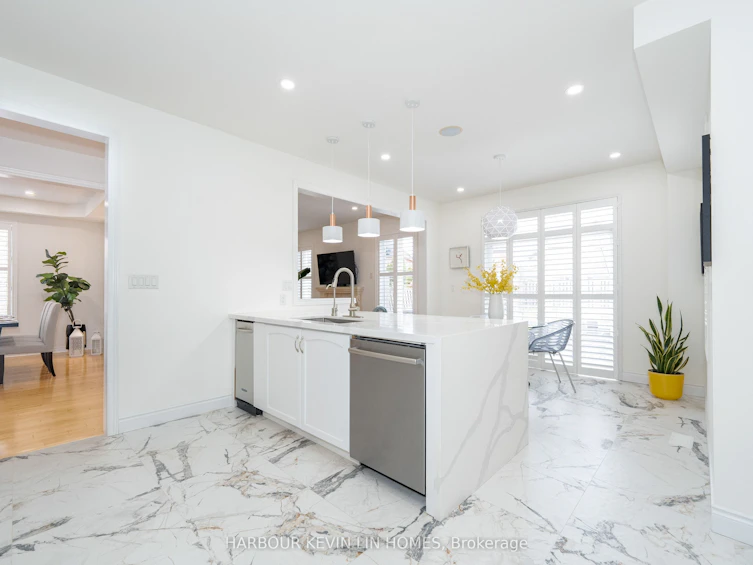 28 Grange Drive, Richmond Hill, ON, L4E 4T1 - 14