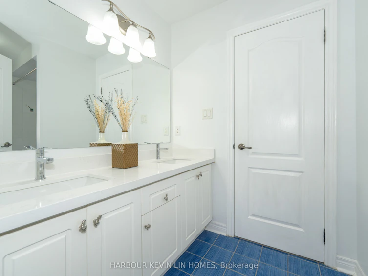 28 Grange Drive, Richmond Hill, ON, L4E 4T1 - 34