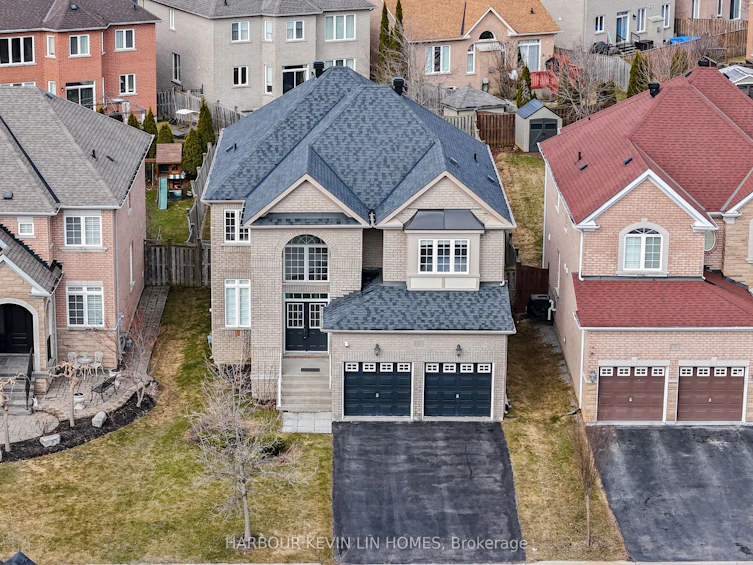 28 Grange Drive, Richmond Hill, ON, L4E 4T1 - 2