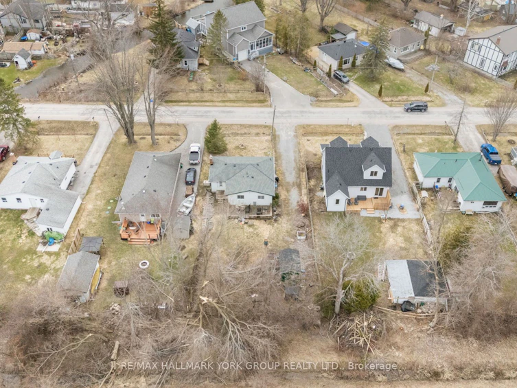 35 Isle Vista Drive, Georgina, ON, L0E 1N0 - 26