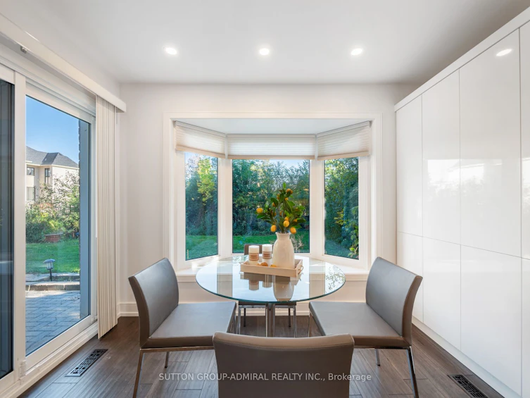 97 Golf Links Drive, Aurora, ON, L4G 3V4 - 11
