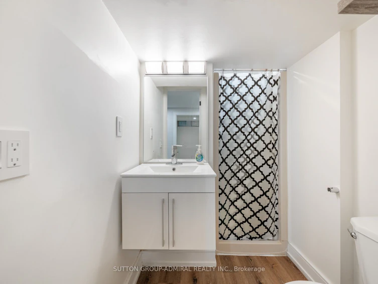 97 Golf Links Drive, Aurora, ON, L4G 3V4 - 33