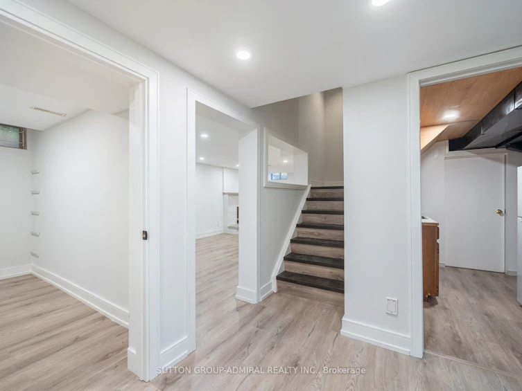97 Golf Links Drive, Aurora, ON, L4G 3V4 - 26