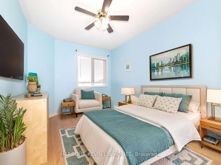 8 Queensway Drive, Richmond Hill, ON, L4S 1S2 - 15