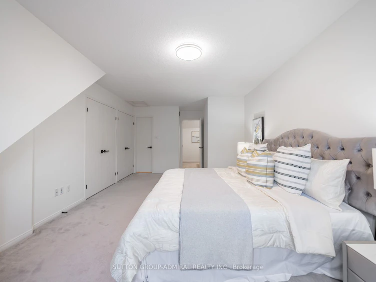 225-23 Observatory Lane, Richmond Hill, ON, L4C 0M7 - 25