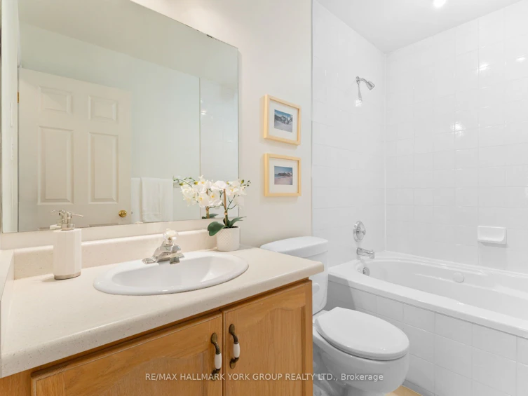 47 Lake Drive N, Georgina, ON, L4P 1A2 - 17