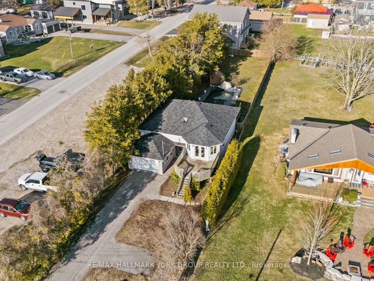47 Lake Drive N, Georgina, ON, L4P 1A2 - 41