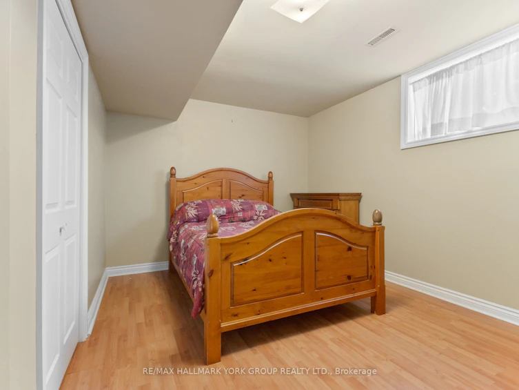 47 Lake Drive N, Georgina, ON, L4P 1A2 - 30