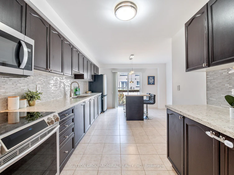 175 Gail Parks Crescent, Newmarket, ON, L3X 3C2 - 15
