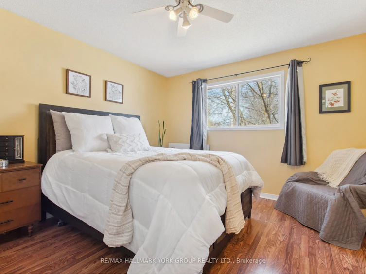 245 Woodycrest Avenue, Georgina, ON, L4P 2W3 - 2