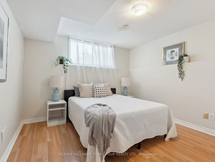 245 Woodycrest Avenue, Georgina, ON, L4P 2W3 - 6