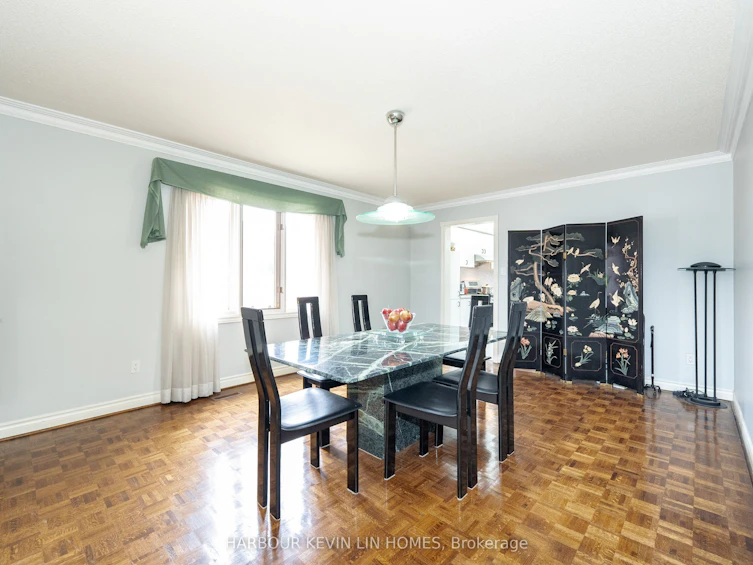 19 Alexandra Wood, Richmond Hill, ON, L4B 2L1 - 15