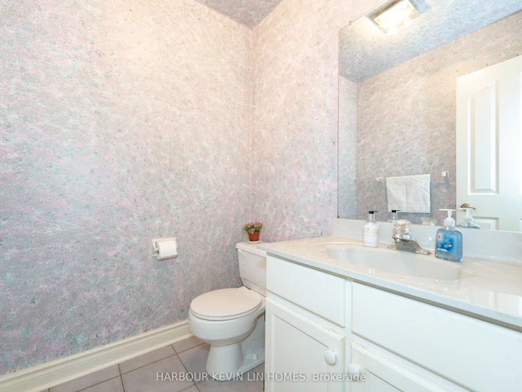 19 Alexandra Wood, Richmond Hill, ON, L4B 2L1 - 23