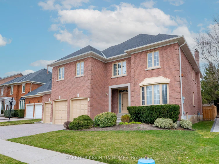 19 Alexandra Wood, Richmond Hill, ON, L4B 2L1 - 2