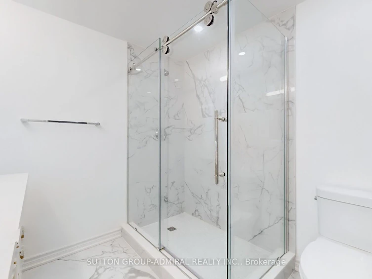 392 Woodgate Pines Drive, Vaughan, ON, L4H 3X4 - 47