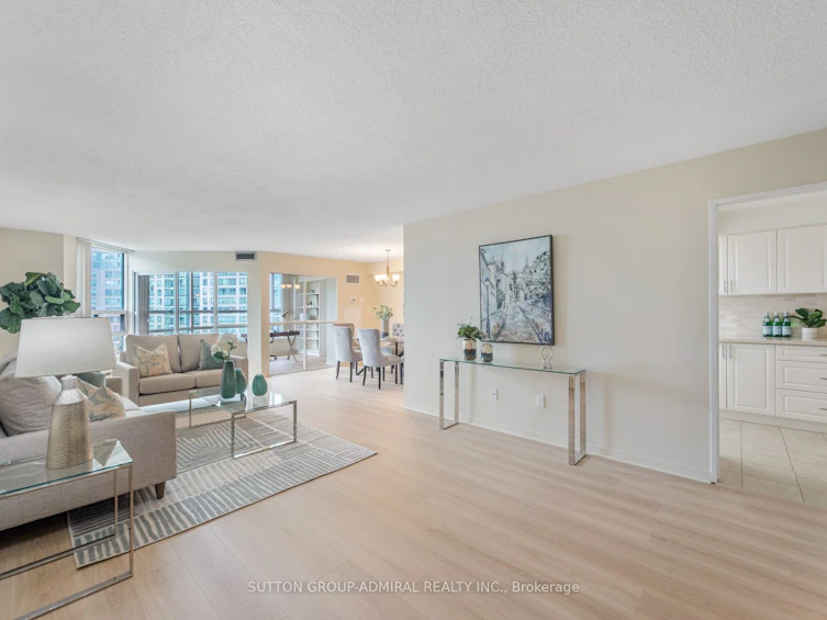 606-7905 Bayview Avenue, Markham, ON, L3T 7N3 - 2