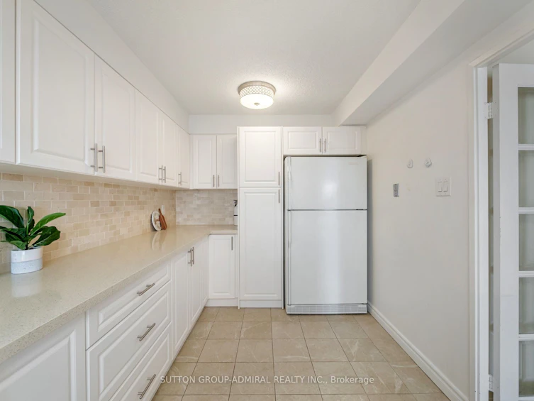 606-7905 Bayview Avenue, Markham, ON, L3T 7N3 - 11