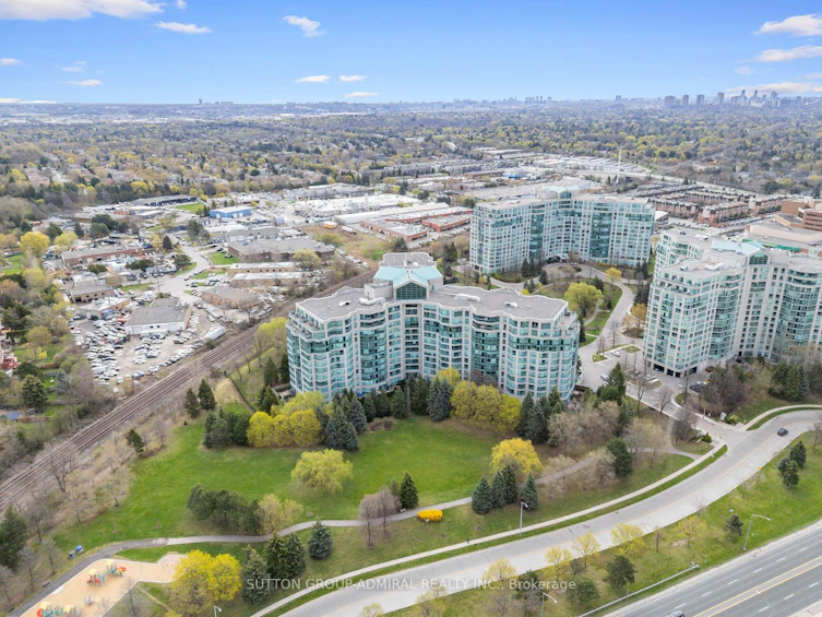 606-7905 Bayview Avenue, Markham, ON, L3T 7N3 - 40