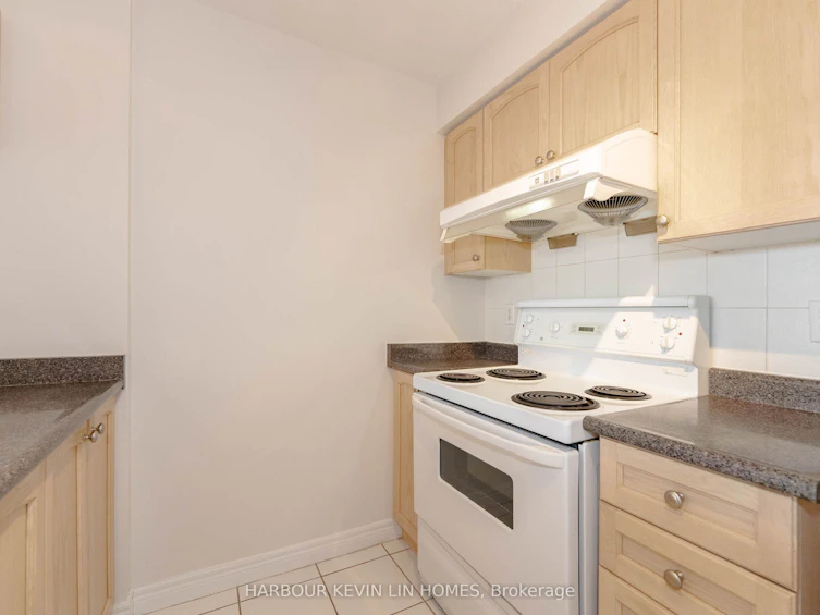 903-399 South Park Road, Markham, ON, L3T 7W6 - 26