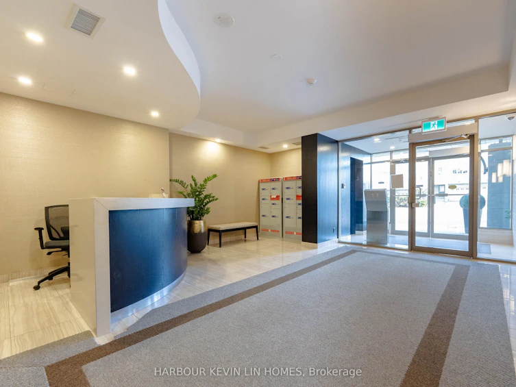 903-399 South Park Road, Markham, ON, L3T 7W6 - 35