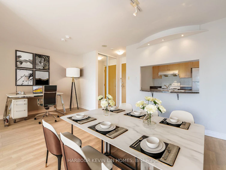 903-399 South Park Road, Markham, ON, L3T 7W6 - 8