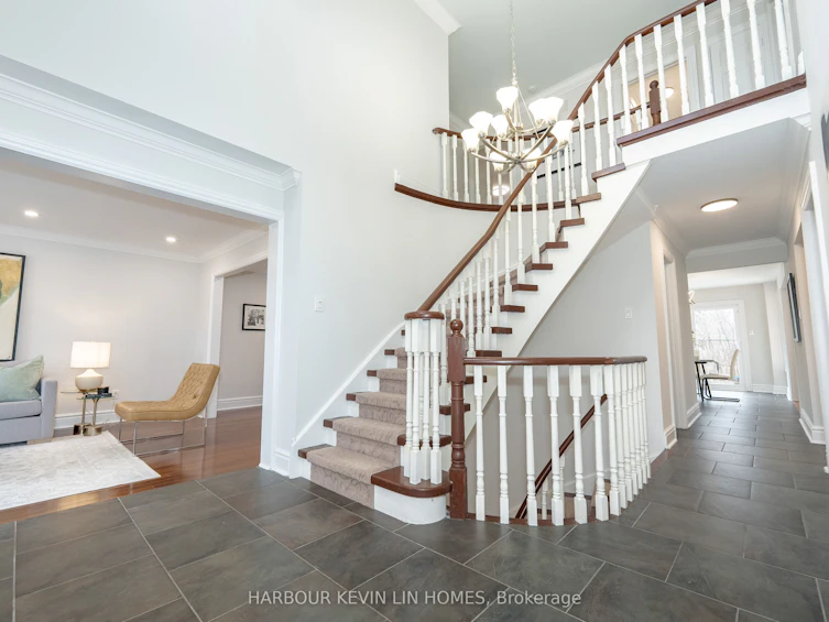 146 Valleymede Drive, Richmond Hill, ON, L4B 1T2 - 6