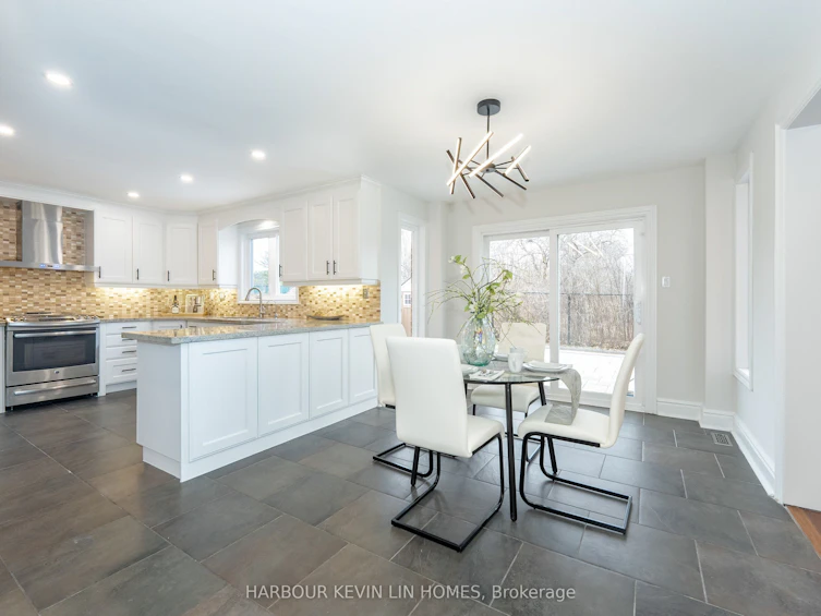 146 Valleymede Drive, Richmond Hill, ON, L4B 1T2 - 18