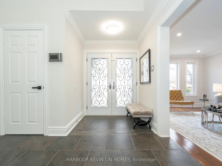 146 Valleymede Drive, Richmond Hill, ON, L4B 1T2 - 5