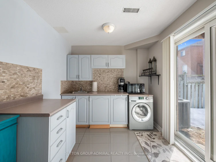 20 Pietro Drive, Vaughan, ON, L6A 3K5 - 34
