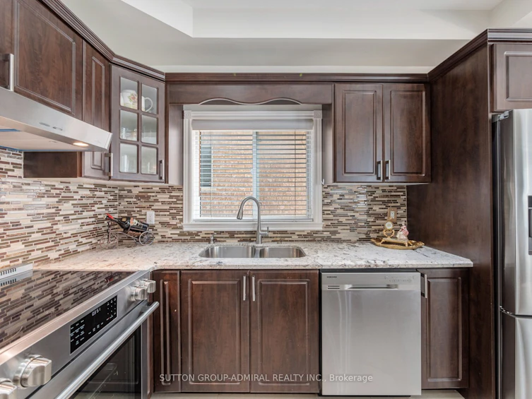20 Pietro Drive, Vaughan, ON, L6A 3K5 - 9