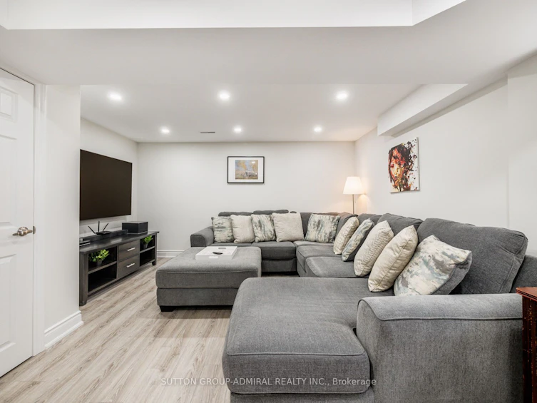 2 Marathon Avenue, Vaughan, ON, L4K 5H1 - 30