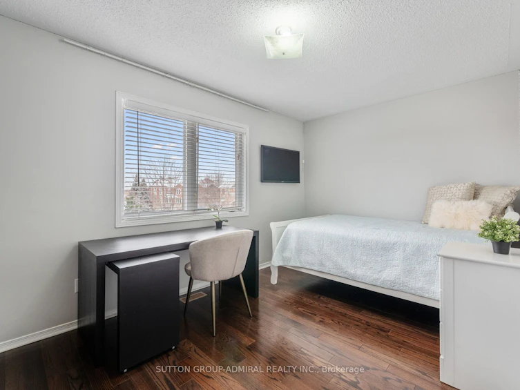 2 Marathon Avenue, Vaughan, ON, L4K 5H1 - 17