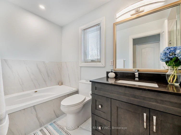 2 Marathon Avenue, Vaughan, ON, L4K 5H1 - 26