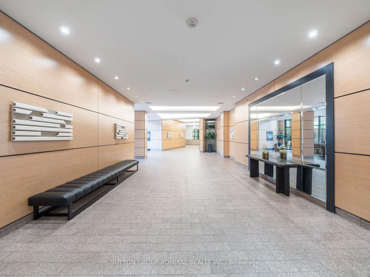 512-2900 Highway 7 N/A, Vaughan, ON, L4K 0G3 - 4