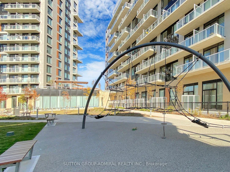 502-6 David Eyer Road, Richmond Hill, ON, L4S 0N5 - 36