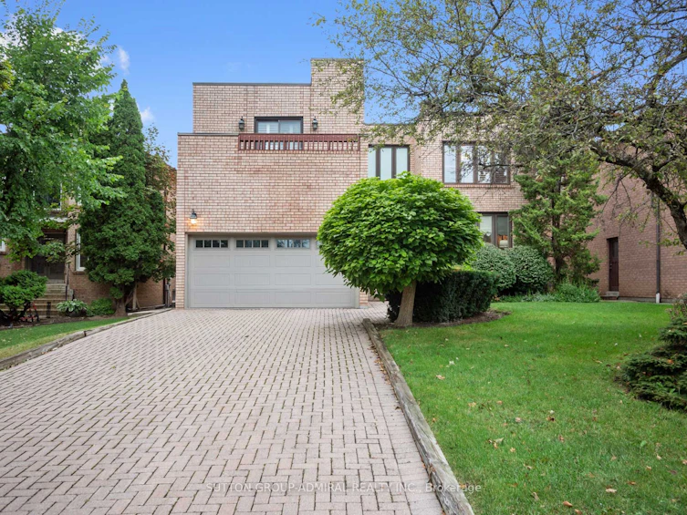582 Spring Gate Boulevard, Vaughan, ON, L4J 5B8