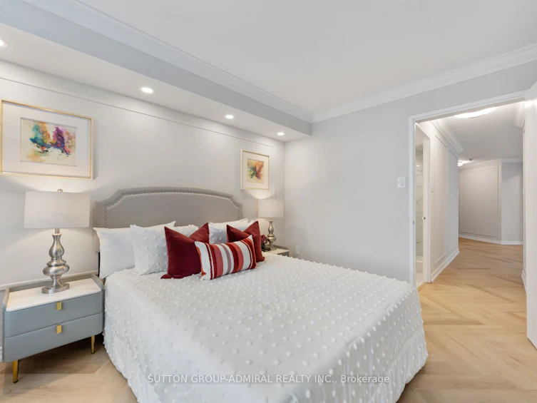304-7 Townsgate Drive, Vaughan, ON, L4J 7Z9 - 39