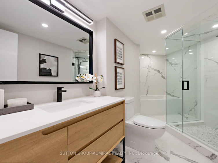 304-7 Townsgate Drive, Vaughan, ON, L4J 7Z9 - 29
