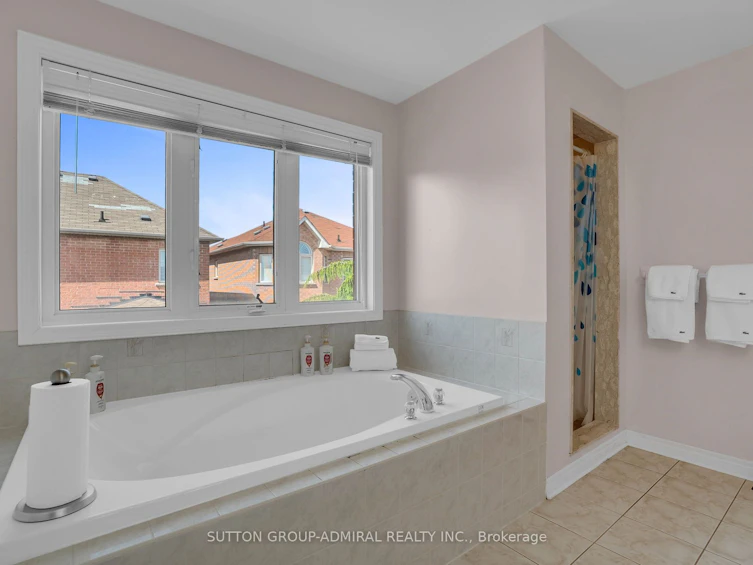50 Saint Victor Drive, Vaughan, ON, L4H 3E3 - 29