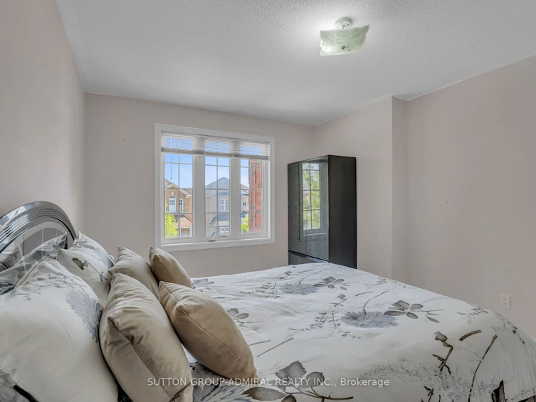 50 Saint Victor Drive, Vaughan, ON, L4H 3E3 - 35