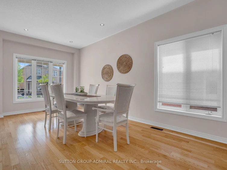 50 Saint Victor Drive, Vaughan, ON, L4H 3E3 - 4