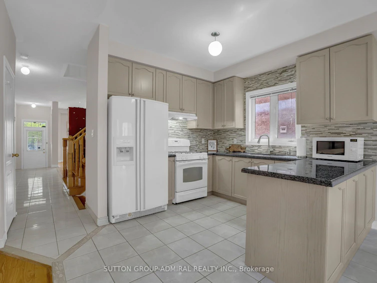 50 Saint Victor Drive, Vaughan, ON, L4H 3E3 - 8