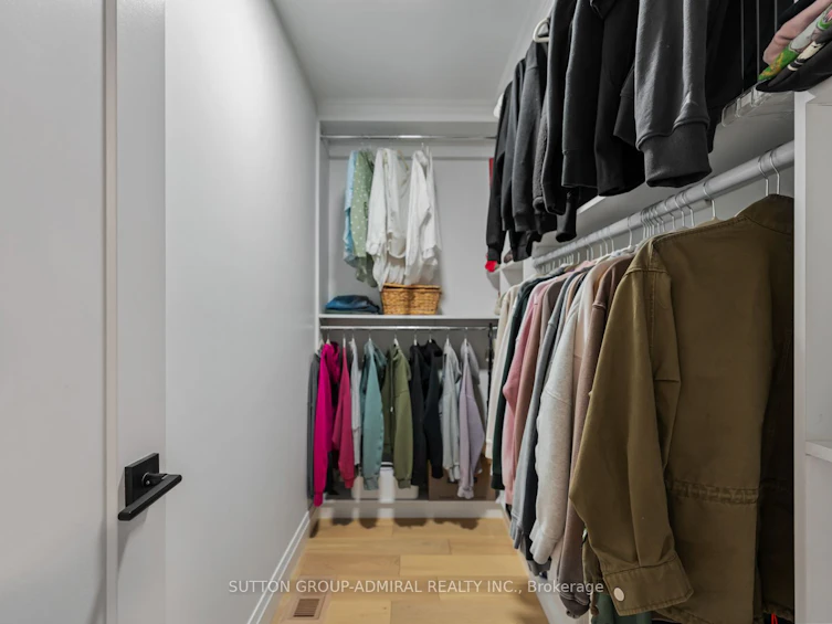 1 Randolph Drive, Vaughan, ON, L6A 0W1 - 22