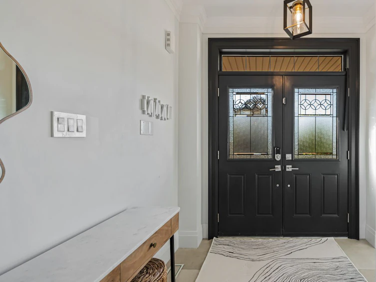 1 Randolph Drive, Vaughan, ON, L6A 0W1 - 2