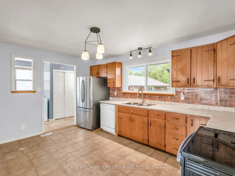 105 Cronsberry Road, Georgina, ON, L0E 1N0 - 8