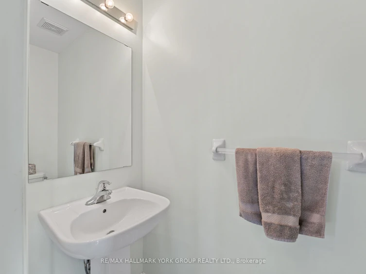 8 Pollock Avenue, Brock, ON, L0K 1A0 - 16