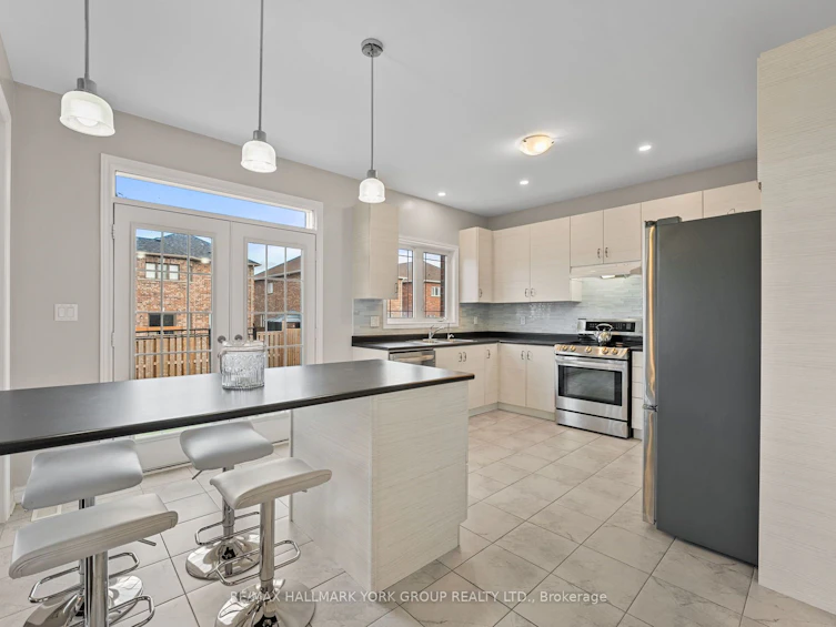 8 Pollock Avenue, Brock, ON, L0K 1A0 - 9